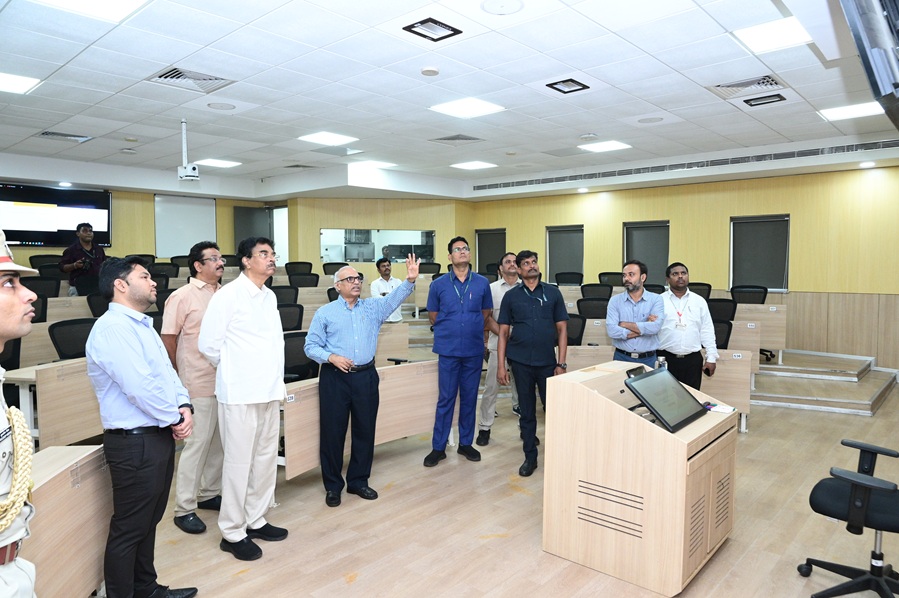  Hon’ble Governor of Odisha Visits IIM Visakhapatnam, Lauds Its Achievements