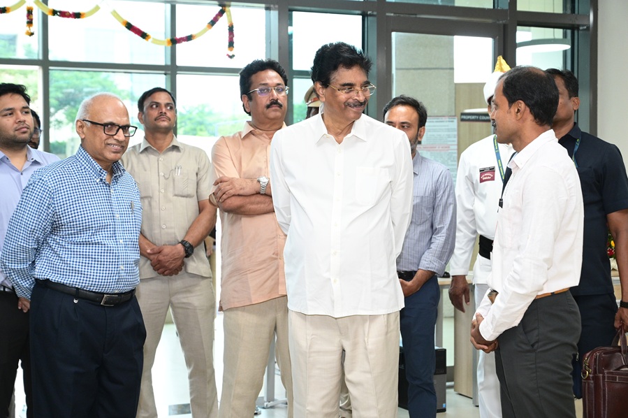  Hon’ble Governor of Odisha Visits IIM Visakhapatnam, Lauds Its Achievements