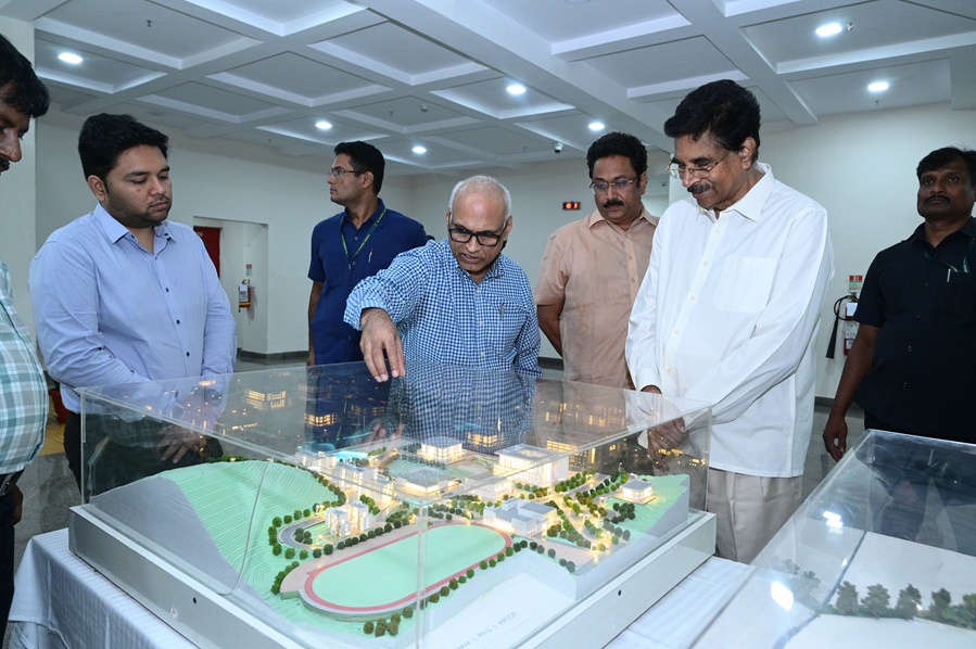  Hon’ble Governor of Odisha Visits IIM Visakhapatnam, Lauds Its Achievements